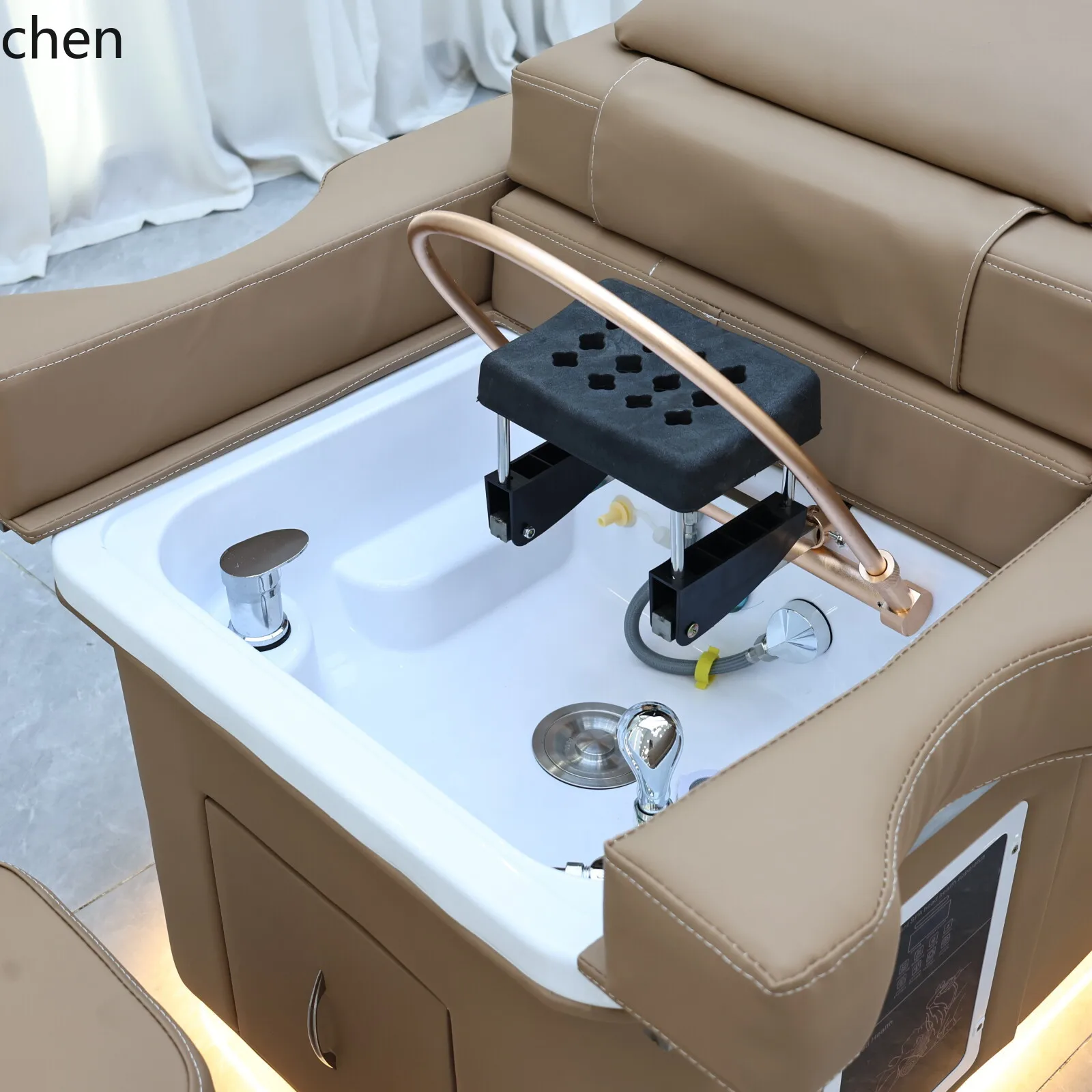 Spa Wellness And Beauty - b7- Cama de Massagem com Apoio